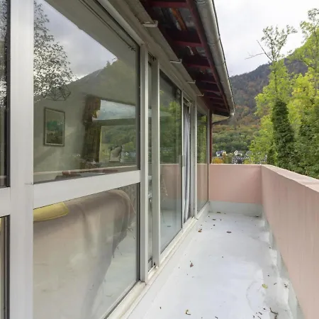 Appartement Cauterets, 2 Pièces, 6 Personnes - Fr-1-401-152 *